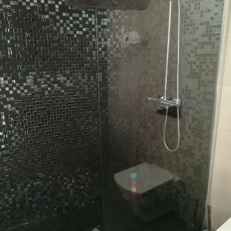 Attico Boutique Appartament Free-wife Apartman *